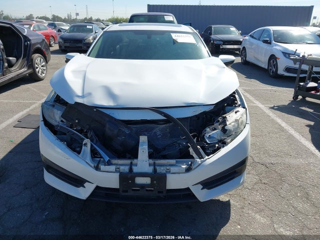 Aukcja sprzedaży 2018 Honda Civic Ex, vin: 2HGFC2F74JH577226, numer aukcji: 44622375