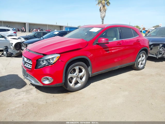 2018 MERCEDES-BENZ GLA 250 WDCTG4EB0JJ436637 Photo 1