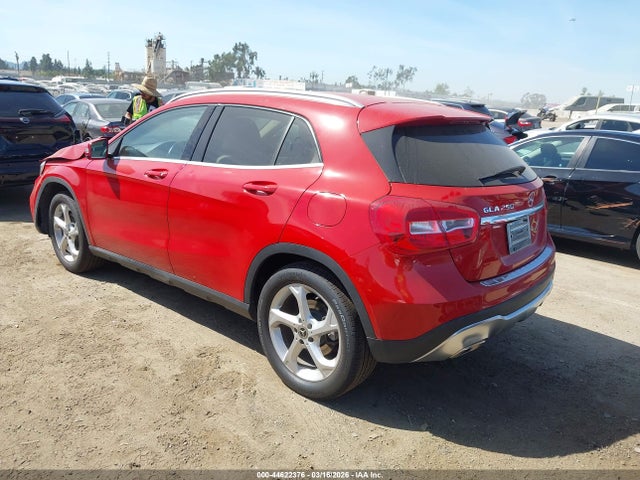2018 MERCEDES-BENZ GLA 250 WDCTG4EB0JJ436637 Photo 2