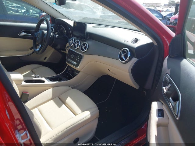 2018 MERCEDES-BENZ GLA 250 WDCTG4EB0JJ436637 Photo 4