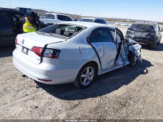 44622390 :رقم المزاد ، 3VW167AJ5HM344688 vin ، 2017 Volkswagen Jetta 1.4t S مزاد بيع