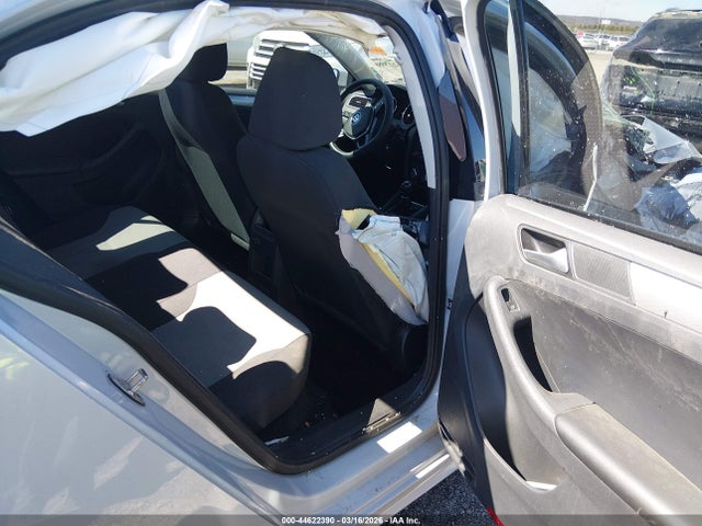 44622390 :رقم المزاد ، 3VW167AJ5HM344688 vin ، 2017 Volkswagen Jetta 1.4t S مزاد بيع
