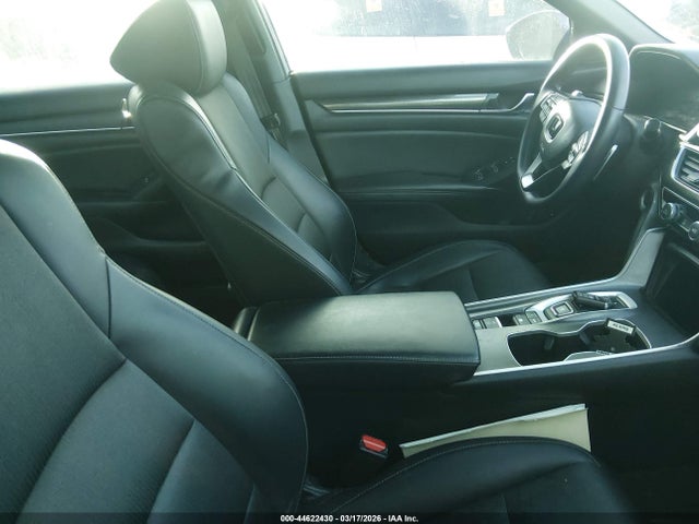 1HGCV2F39JA046841 Honda Accord Sport 2.0t