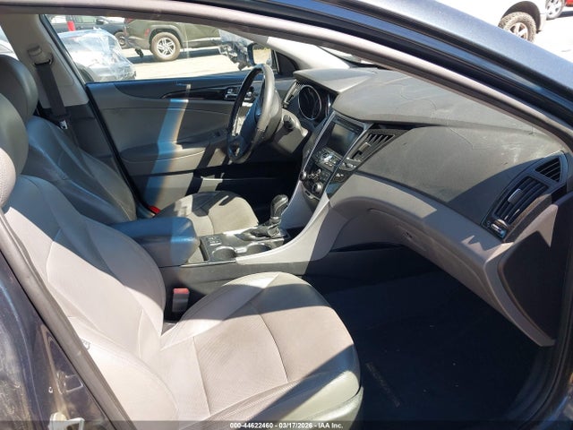 2011 HYUNDAI SONATA 5NPEC4AC6BH133929 Photo 4