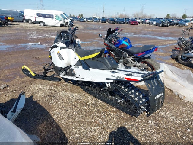 Ski-Doo Backcountry 850 2025 2BPSUGSC2SV000062 Image 3