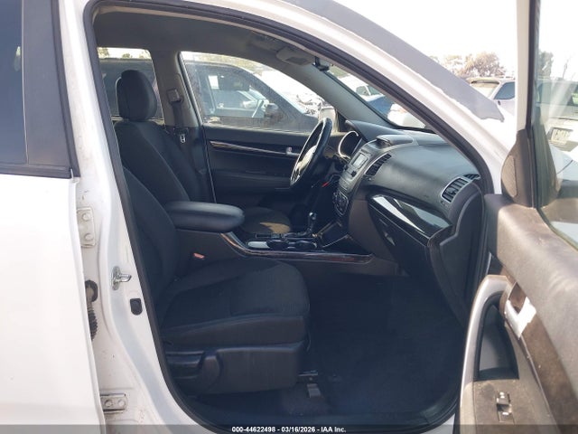 KIA SORENTO LX 2015 5XYKT4A68FG593085 Image 5