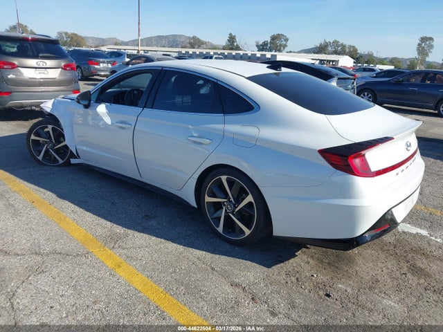 5NPEJ4J25MH111517 Hyundai Sonata Sel Plus