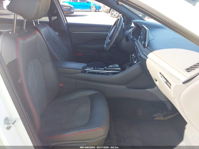5NPEJ4J25MH111517 Hyundai Sonata Sel Plus