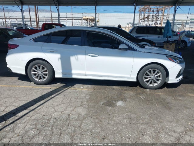 5NPE24AFXJH628758 Hyundai SONATA SE