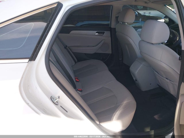 5NPE24AFXJH628758 Hyundai SONATA SE