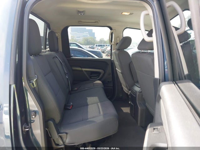 Nissan TITAN SV 2015 1N6AA0ED3FN510607 Image 8