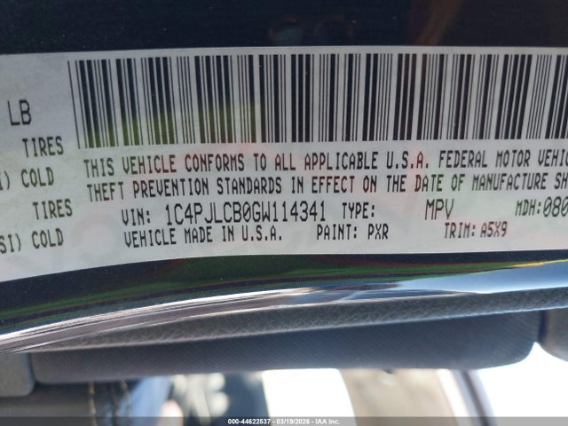 1C4PJLCB0GW114341 Jeep Cherokee Latitude