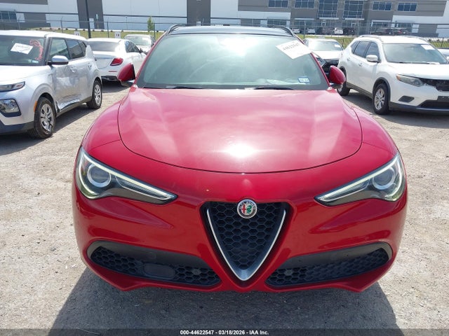 2018 ALFA ROMEO STELVIO ZASFAKNN8J7C03581 Photo 5