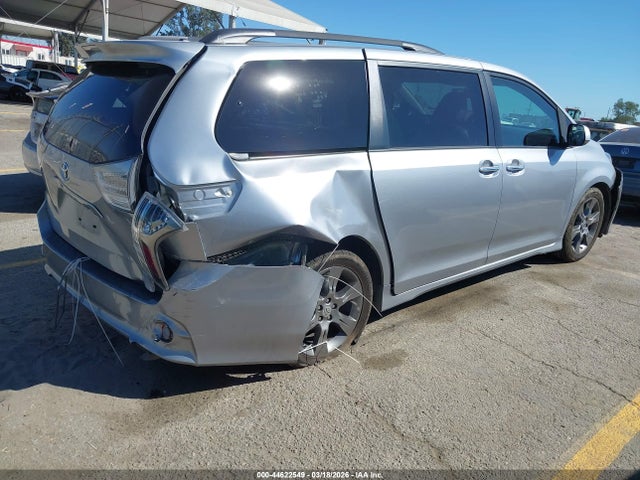 2015 TOYOTA SIENNA 5TDXK3DC9FS660011 Photo 3