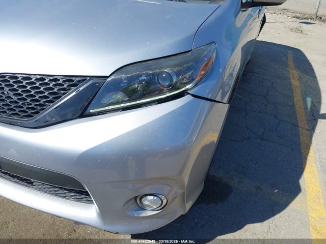 2015 TOYOTA SIENNA 5TDXK3DC9FS660011 Photo 5