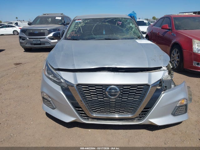 2021 Nissan Altima Sr Fwd მანქანა იყიდება აუქციონზე, vin: 1N4BL4CV6MN413148, აუქციონის ნომერი: 44622584