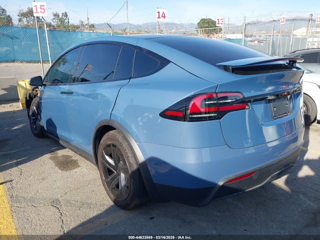 7SAXCBE51TF475946 Tesla Model X All-wheel Drive
