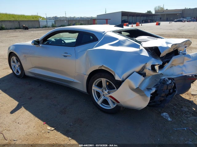 1G1FB1RX1H0158393 Chevrolet Camaro 1lt
