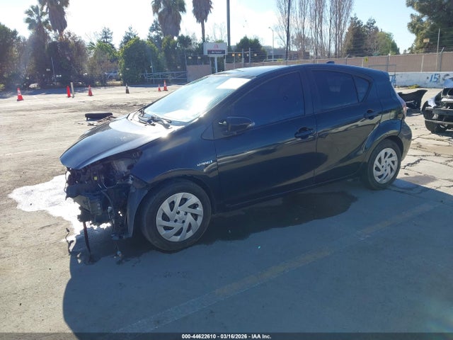 44622610 :رقم المزاد ، JTDKDTB35G1119091 vin ، 2016 Toyota Prius C Persona Series مزاد بيع