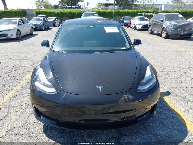2019 Tesla Model 3 Long Range/mid Range/standard Range/standard Range Plus მანქანა იყიდება აუქციონზე, vin: 5YJ3E1EA9KF316717, აუქციონის ნომერი: 44622623