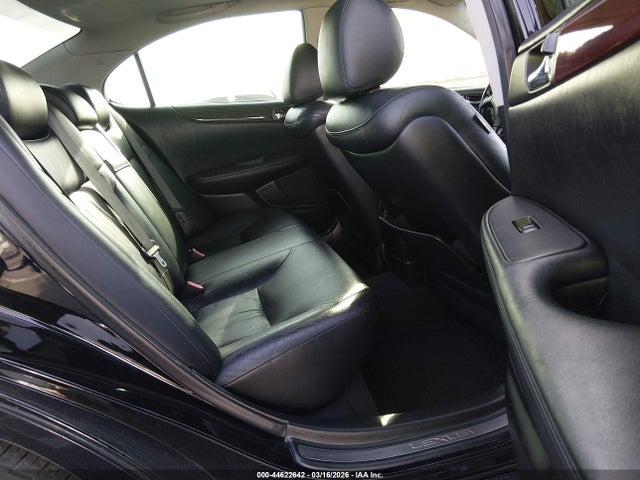 2004 Lexus Es 330 მანქანა იყიდება აუქციონზე, vin: JTHBA30GX45054613, აუქციონის ნომერი: 44622642