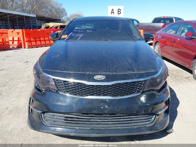 2017 Kia Optima Lx მანქანა იყიდება აუქციონზე, vin: 5XXGT4L33HG132151, აუქციონის ნომერი: 44622665
