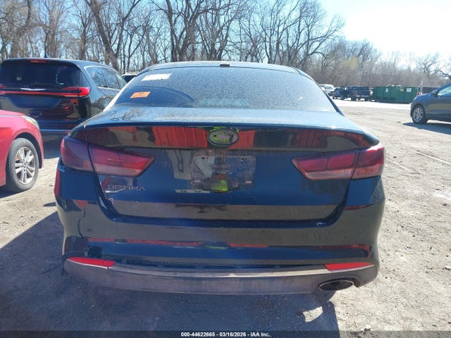 2017 Kia Optima Lx მანქანა იყიდება აუქციონზე, vin: 5XXGT4L33HG132151, აუქციონის ნომერი: 44622665
