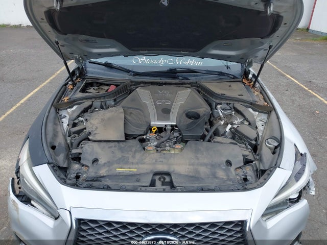 JN1EV7AR2JM431983 Infiniti Q50 3.0t Luxe
