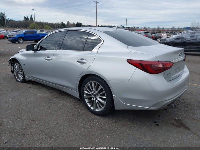 JN1EV7AR2JM431983 Infiniti Q50 3.0t Luxe