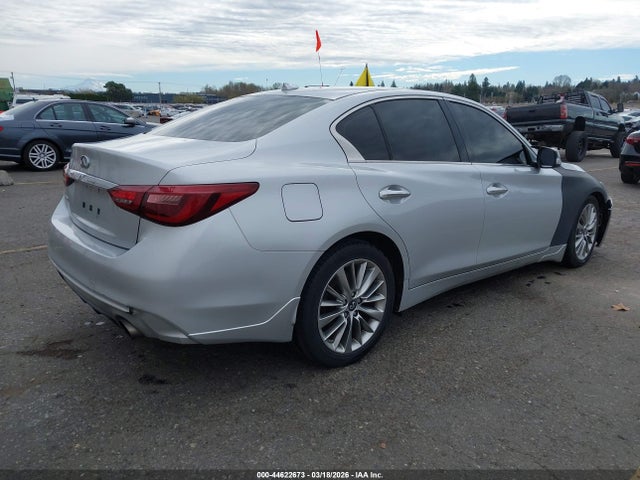 JN1EV7AR2JM431983 Infiniti Q50 3.0t Luxe