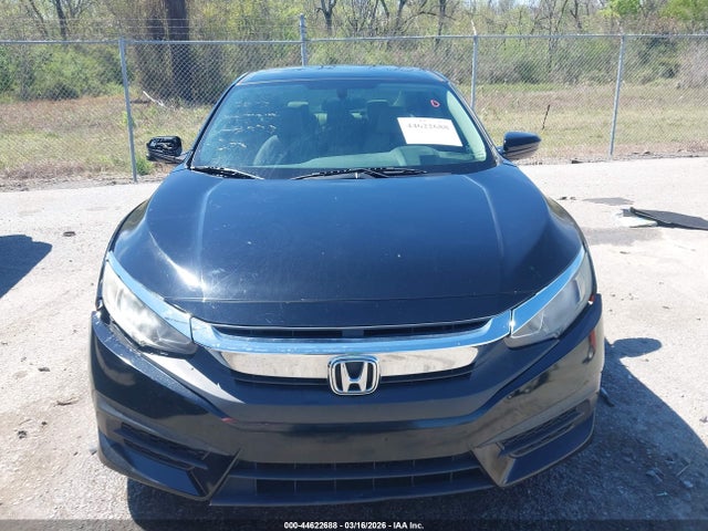 Продажа на аукционе авто 2017 Honda Civic Ex, vin: 19XFC2F77HE062404, номер лота: 44622688