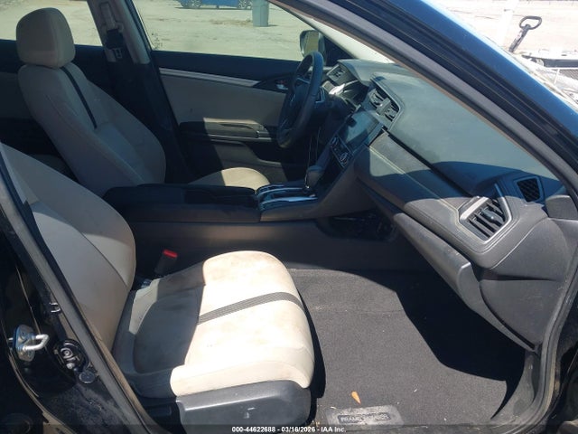 Продажа на аукционе авто 2017 Honda Civic Ex, vin: 19XFC2F77HE062404, номер лота: 44622688