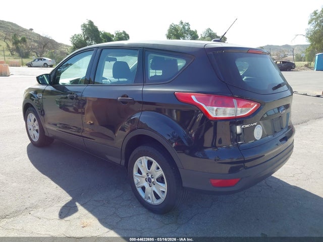 2016 FORD ESCAPE 1FMCU0F7XGUC28043 Photo 2