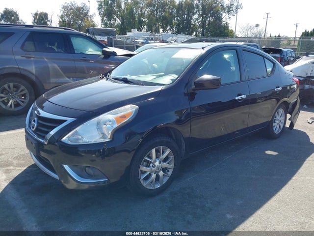 3N1CN7AP3JL879827 Nissan Versa 1.6 Sv