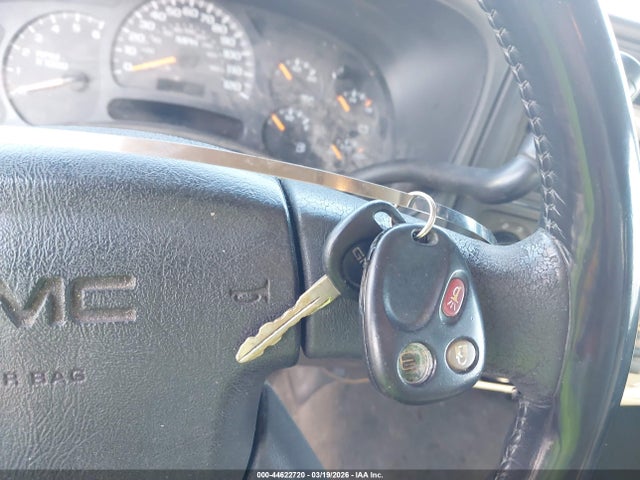 44622720 :رقم المزاد ، 2GTEC19V831352690 vin ، 2003 Gmc Sierra 1500 Sle مزاد بيع