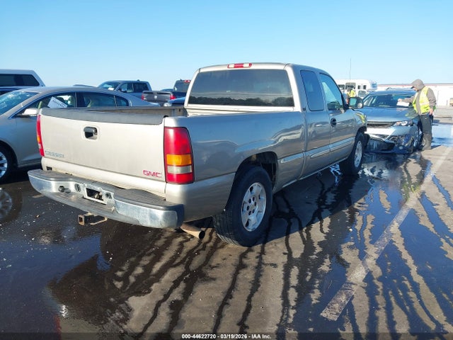 44622720 :رقم المزاد ، 2GTEC19V831352690 vin ، 2003 Gmc Sierra 1500 Sle مزاد بيع