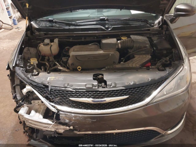 2019 Chrysler Pacifica Touring Plus მანქანა იყიდება აუქციონზე, vin: 2C4RC1FG5KR628184, აუქციონის ნომერი: 44622761