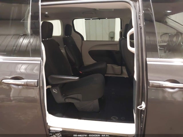 2019 Chrysler Pacifica Touring Plus მანქანა იყიდება აუქციონზე, vin: 2C4RC1FG5KR628184, აუქციონის ნომერი: 44622761