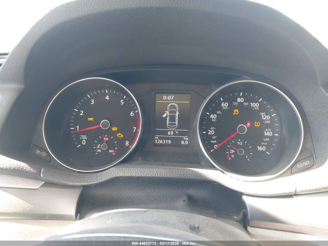 44622772 :رقم المزاد ، 1VWAA7A32JC019892 vin ، 2018 Volkswagen Passat 2.0t R-line/2.0t S مزاد بيع