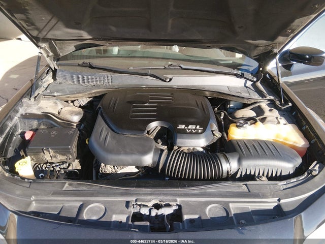 2013 Chrysler 300 Motown მანქანა იყიდება აუქციონზე, vin: 2C3CCAAG9DH588654, აუქციონის ნომერი: 44622784