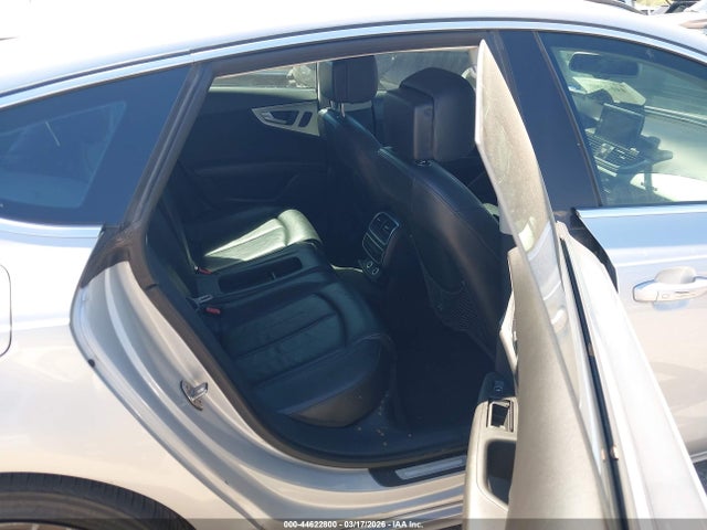 44622800 :رقم المزاد ، WAUYGAFC4CN078498 vin ، 2012 Audi A7 Premium مزاد بيع