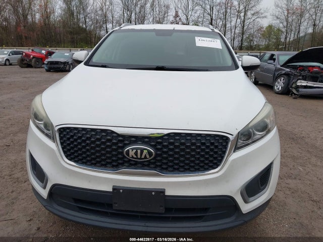 Продаж на аукціоні авто 2016 Kia Sorento 2.4l Lx, vin: 5XYPGDA3XGG061130, номер лоту: 44622817