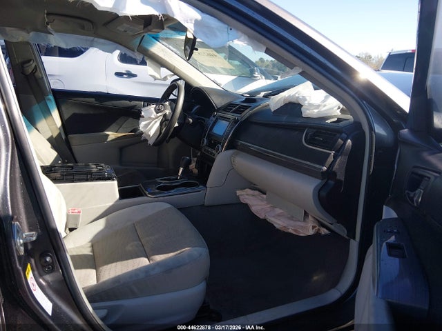 Продажа на аукционе авто 2014 Toyota Camry Hybrid Le, vin: 4T1BD1FK0EU122333, номер лота: 44622878
