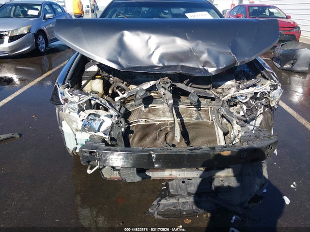Продажа на аукционе авто 2014 Toyota Camry Hybrid Le, vin: 4T1BD1FK0EU122333, номер лота: 44622878