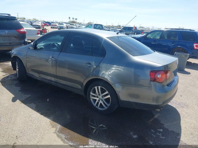 2010 Volkswagen Jetta S მანქანა იყიდება აუქციონზე, vin: 3VWJZ7AJ6AM100593, აუქციონის ნომერი: 44622888