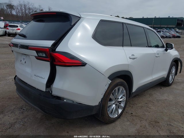 2024 TOYOTA GRAND HIGHLANDER 5TDAAAB50RS068583 Photo 3