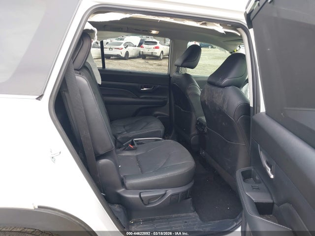 2024 TOYOTA GRAND HIGHLANDER 5TDAAAB50RS068583 Photo 7