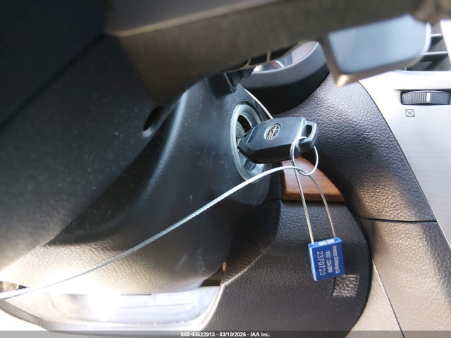 2013 Subaru Outback 2.5i Limited მანქანა იყიდება აუქციონზე, vin: 4S4BRCKC2D3323408, აუქციონის ნომერი: 44622913