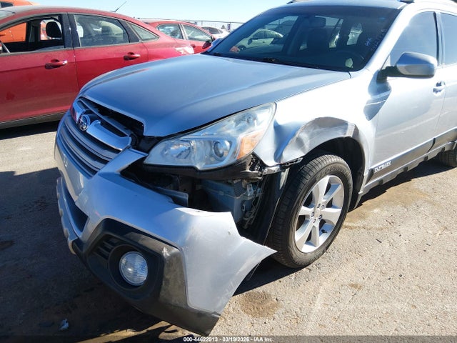 2013 Subaru Outback 2.5i Limited მანქანა იყიდება აუქციონზე, vin: 4S4BRCKC2D3323408, აუქციონის ნომერი: 44622913