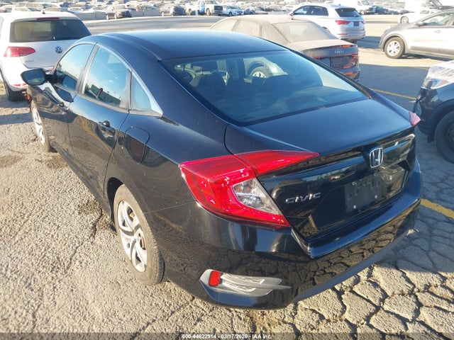 Honda Civic Lx 2018 2HGFC2F5XJH558338 Image 3